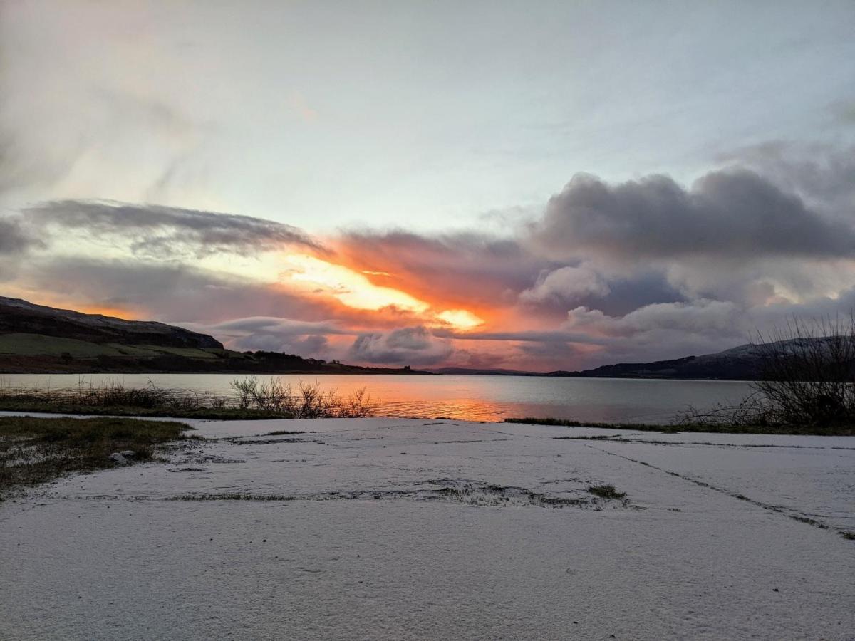 Lochaline Hotel エクステリア 写真